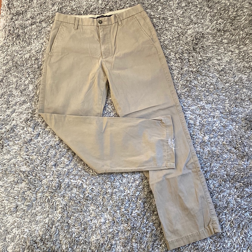 Dockers khakis